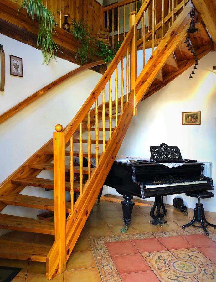 Hostinec Selsky Dvur Zbiroh Exterior foto